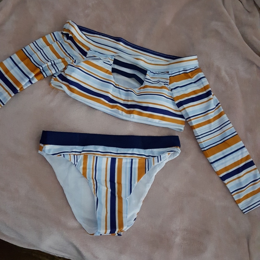 💗🔥HOST PICK🔥💗Sexy two piece bathing suit - Picture 4 of 11